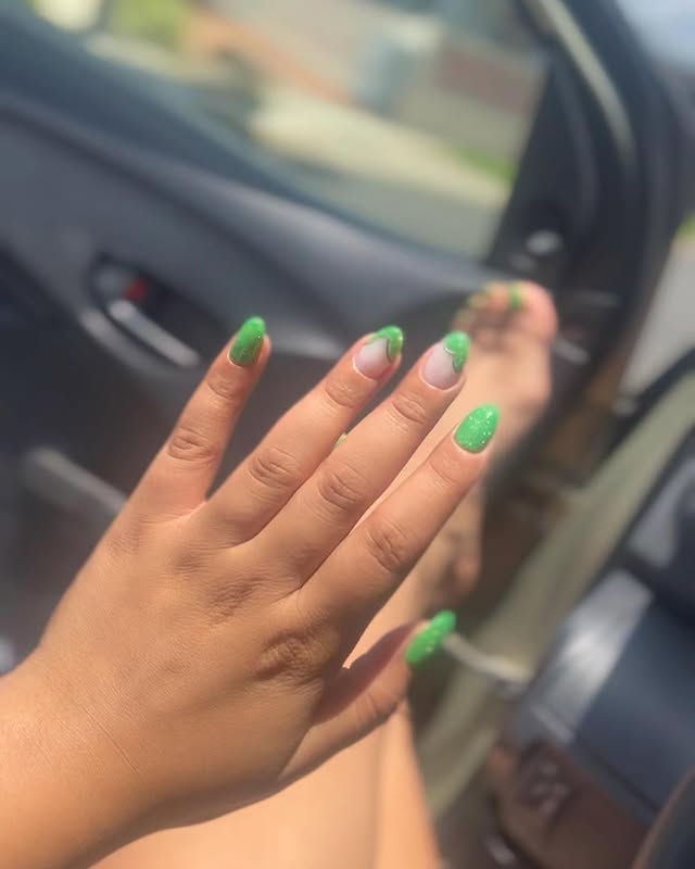 Diseño de uñas hecho por Tuquis Nails